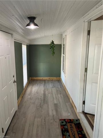 3912 Overdale Road, Winston-salem, NC 27107