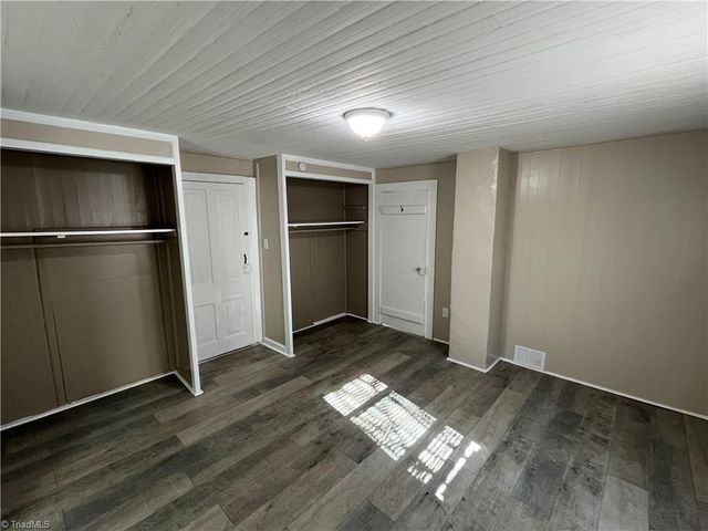 3912 Overdale Road, Winston-salem, NC 27107