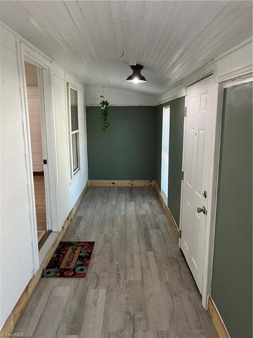 3912 Overdale Road, Winston-salem, NC 27107