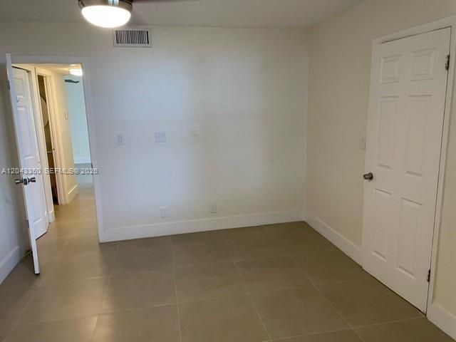 215 Lake Pointe Dr 109, Oakland Park, FL 33309