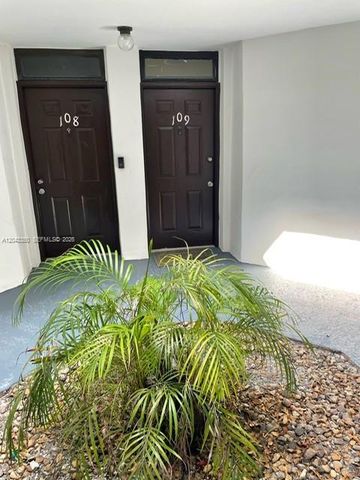 215 Lake Pointe Dr 109, Oakland Park, FL 33309