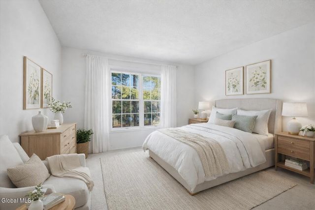 16 Coventry Drive, Clifton Park, NY 12065