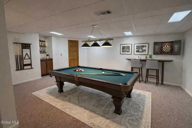 16 Coventry Drive, Clifton Park, NY 12065