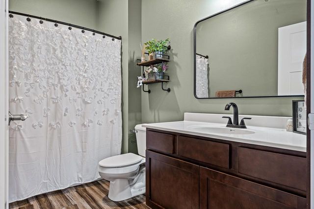 1816 Prairie PLACE, Holmen, WI 54636