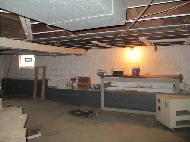 132 Armour St, Centerville, PA 15358