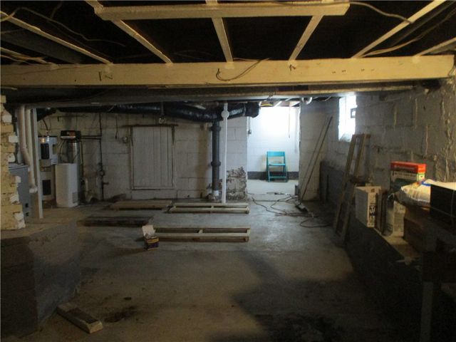 132 Armour St, Centerville, PA 15358