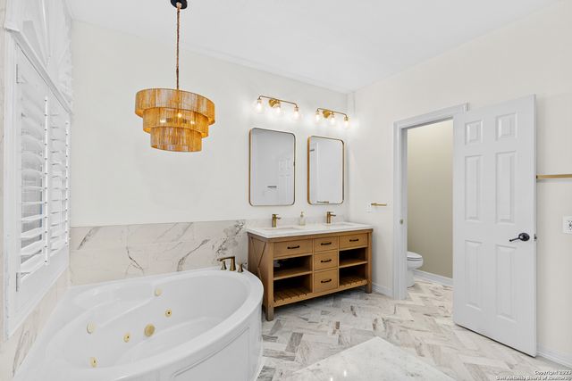 411 Cadence Hill, San Antonio, TX 78260