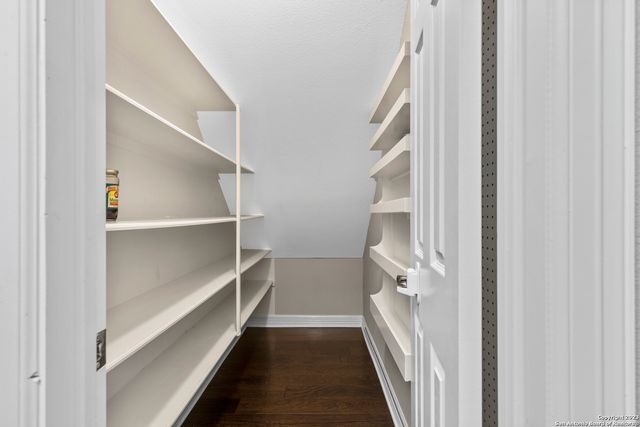 411 Cadence Hill, San Antonio, TX 78260