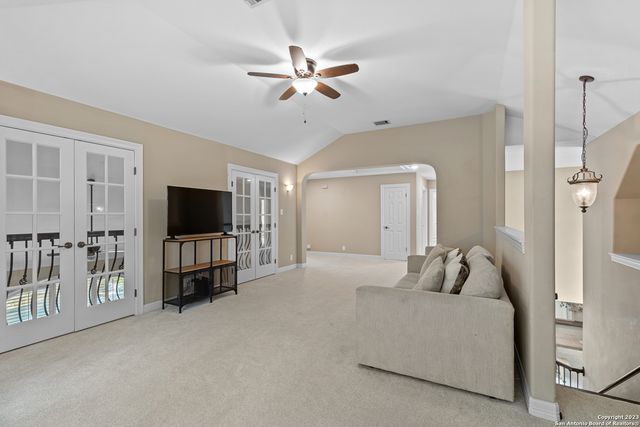 411 Cadence Hill, San Antonio, TX 78260