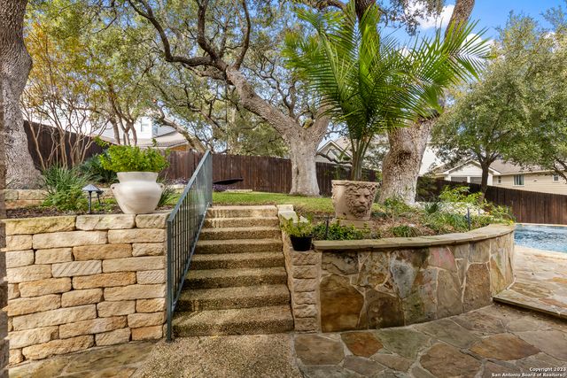 411 Cadence Hill, San Antonio, TX 78260