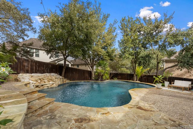 411 Cadence Hill, San Antonio, TX 78260