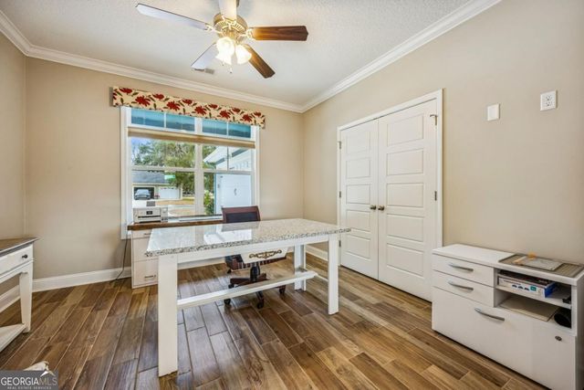 15 W Deerwood Circle, Woodbine, GA 31569