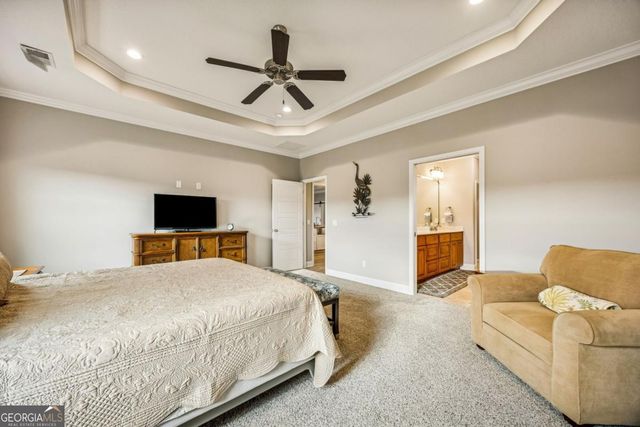 15 W Deerwood Circle, Woodbine, GA 31569