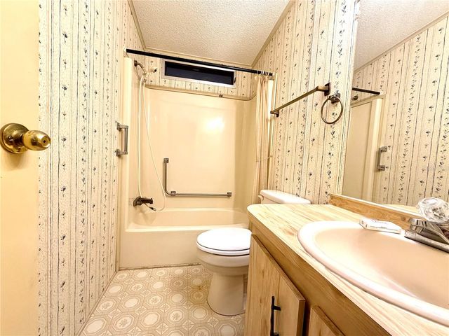 3014 RAINBOW ROAD, Tavares, FL 32778