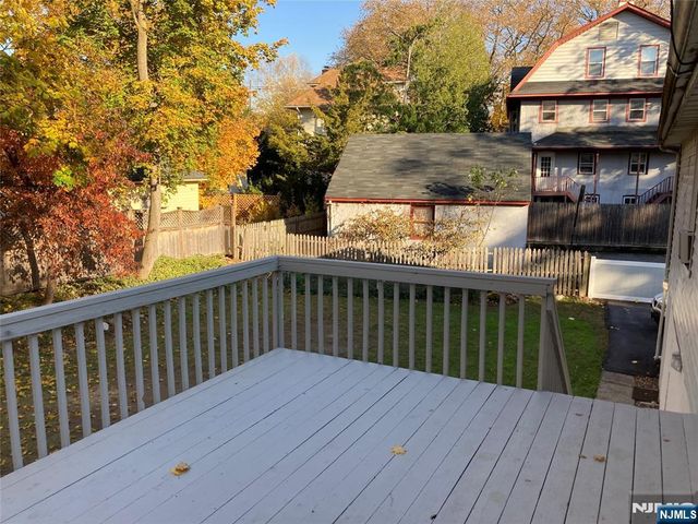 118 Doremus Avenue C, Ridgewood, NJ 07450
