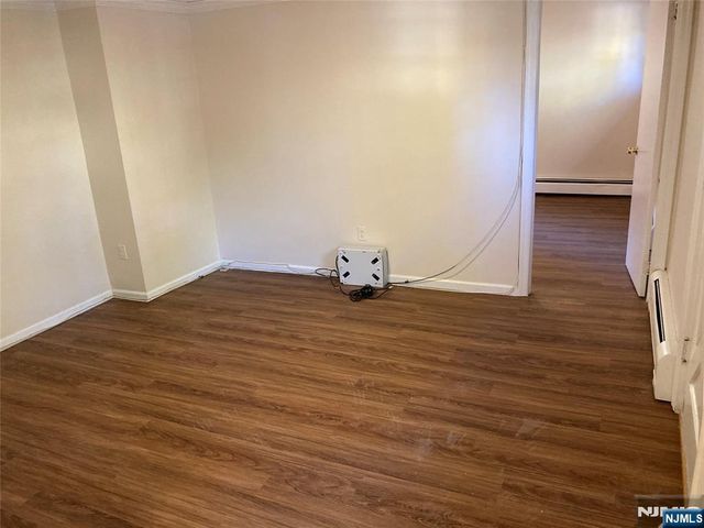 118 Doremus Avenue C, Ridgewood, NJ 07450