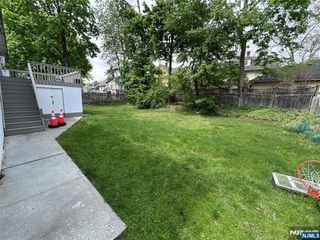 118 Doremus Avenue C, Ridgewood, NJ 07450