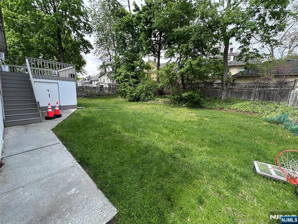 118 Doremus Avenue C, Ridgewood, NJ 07450