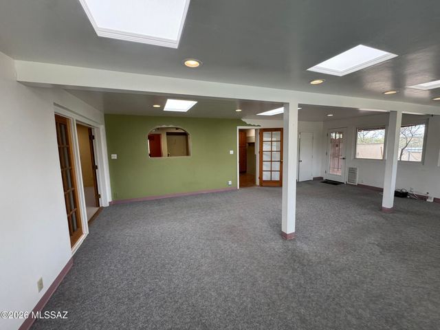 9282 E Indio Place, Tucson, AZ 85749