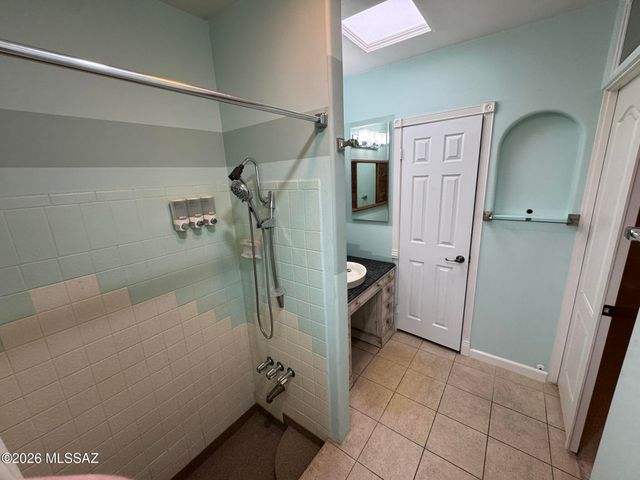 9282 E Indio Place, Tucson, AZ 85749