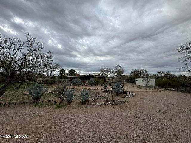 9282 E Indio Place, Tucson, AZ 85749