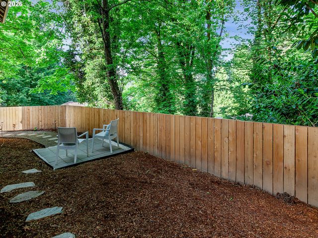6345 CAUFIELD St, West Linn, OR 97068