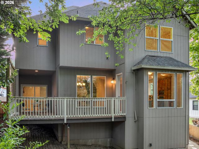 6345 CAUFIELD St, West Linn, OR 97068