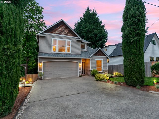 6345 CAUFIELD St, West Linn, OR 97068