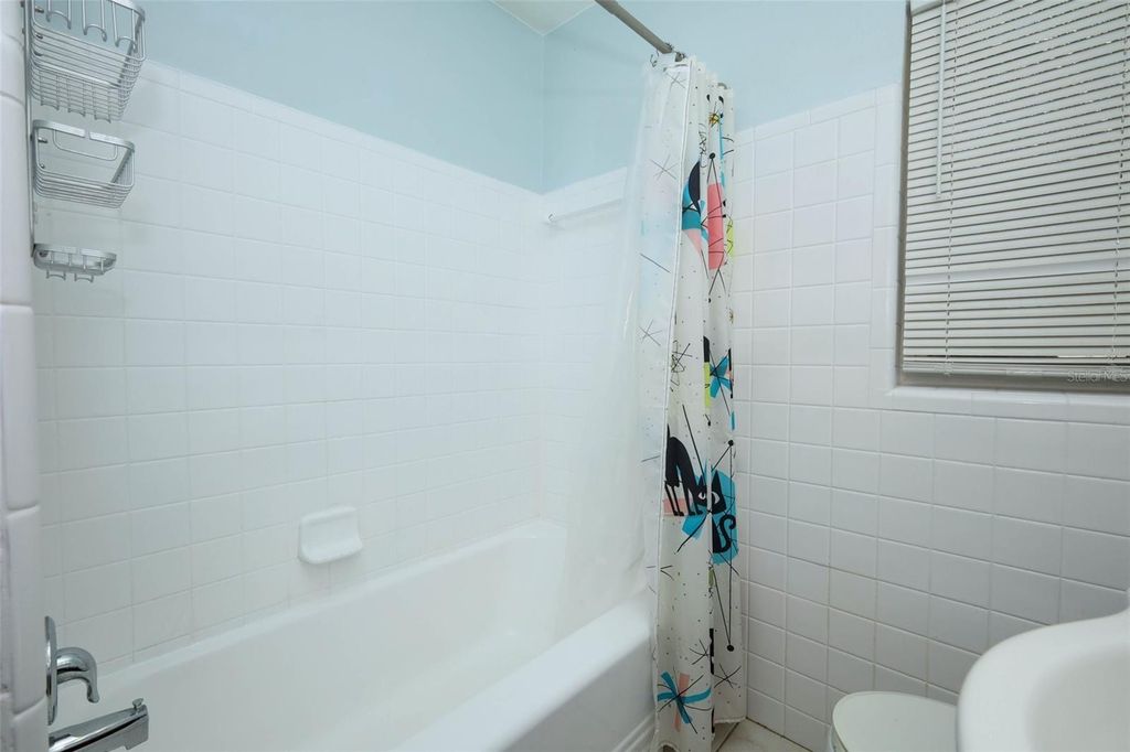 Image 24 of property listing at 2609 HOMER CIRCLE, Orlando, FL 32803