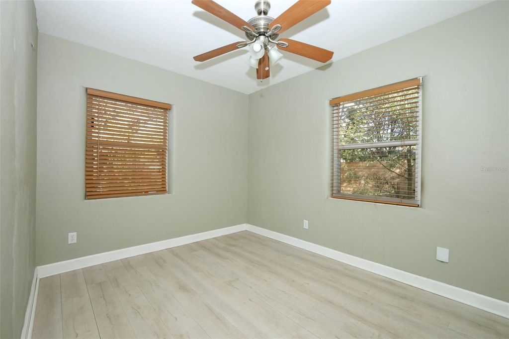 Image 25 of property listing at 2609 HOMER CIRCLE, Orlando, FL 32803