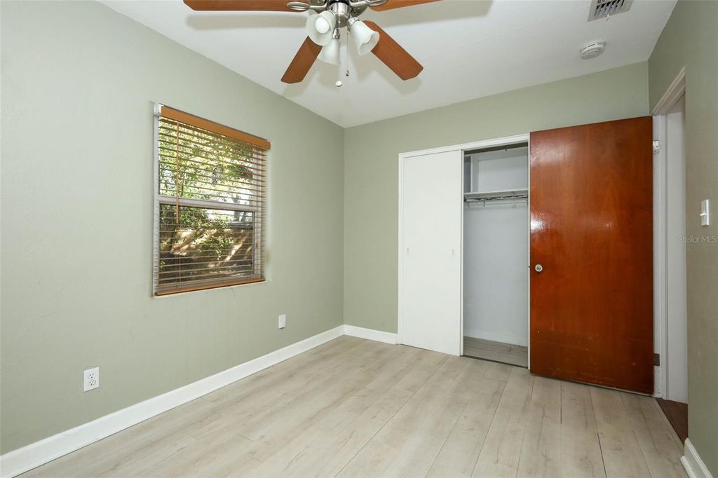 Image 26 of property listing at 2609 HOMER CIRCLE, Orlando, FL 32803