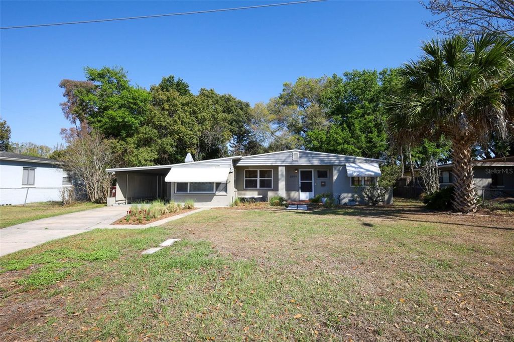 Image 35 of property listing at 2609 HOMER CIRCLE, Orlando, FL 32803