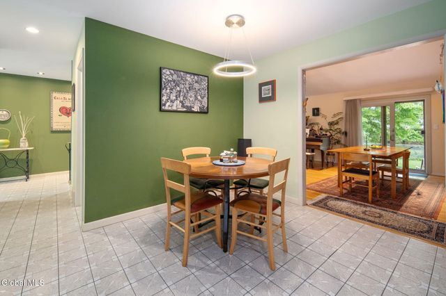 101 Fairlawn Avenue, Albany, NY 12203
