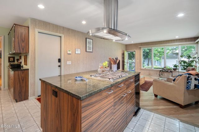 101 Fairlawn Avenue, Albany, NY 12203
