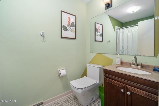 101 Fairlawn Avenue, Albany, NY 12203