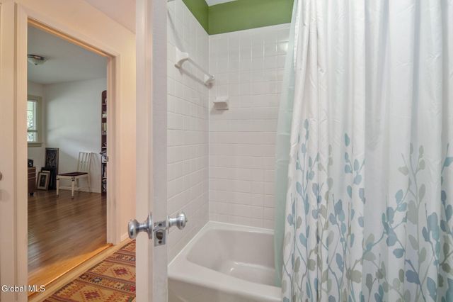101 Fairlawn Avenue, Albany, NY 12203