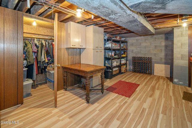 101 Fairlawn Avenue, Albany, NY 12203
