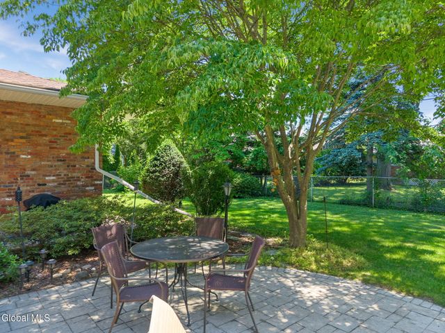 101 Fairlawn Avenue, Albany, NY 12203