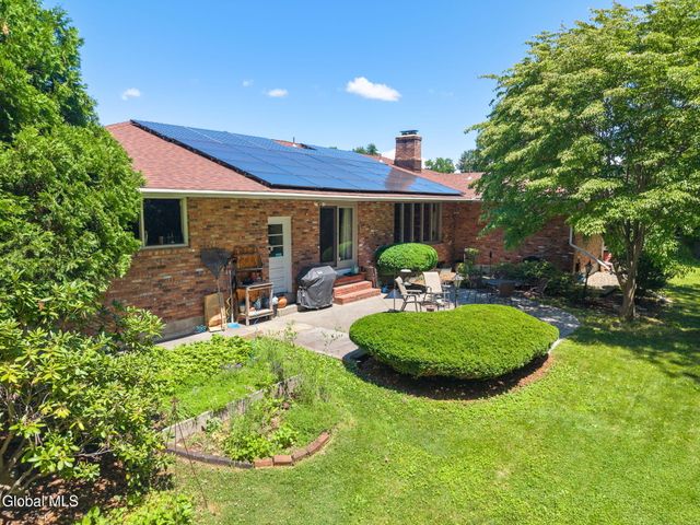 101 Fairlawn Avenue, Albany, NY 12203