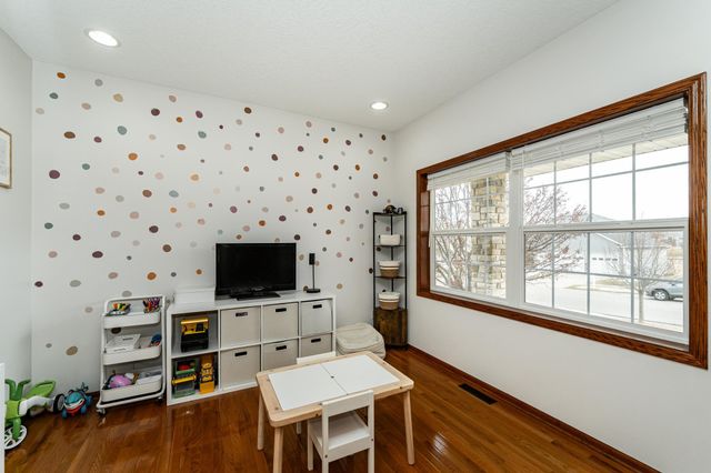 1017 8th Avenue NW, Byron, MN 55920