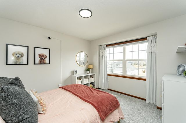 1017 8th Avenue NW, Byron, MN 55920