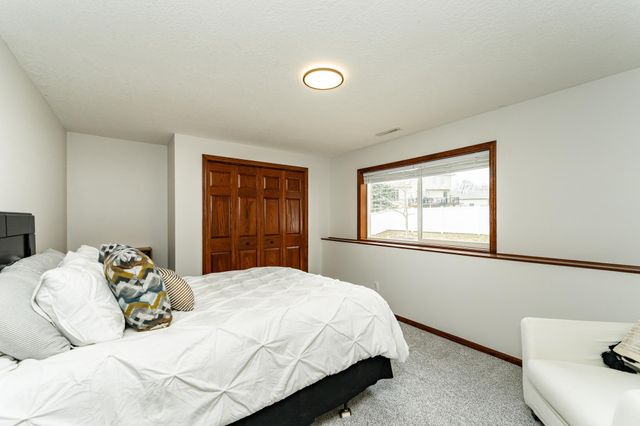 1017 8th Avenue NW, Byron, MN 55920