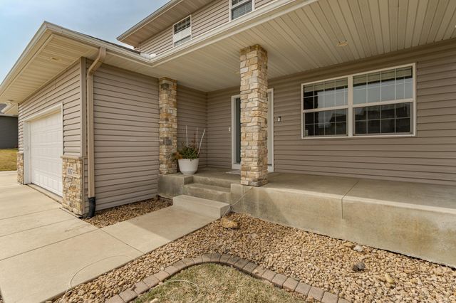 1017 8th Avenue NW, Byron, MN 55920