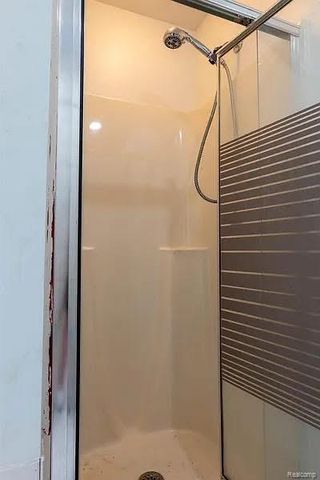 208 34th Street, Bay City, MI 48708