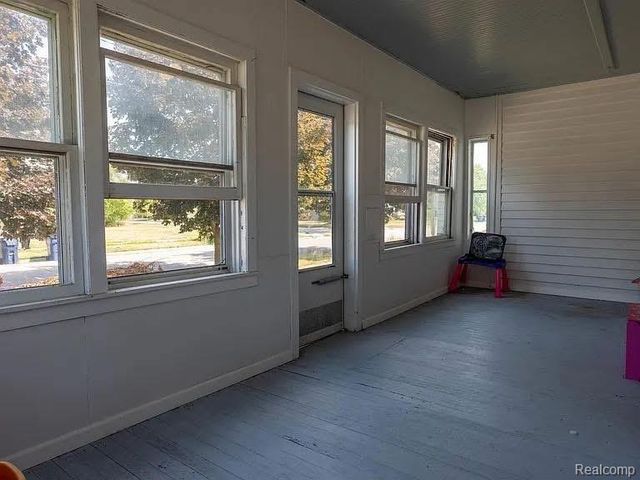 208 34th Street, Bay City, MI 48708