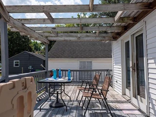 208 34th Street, Bay City, MI 48708