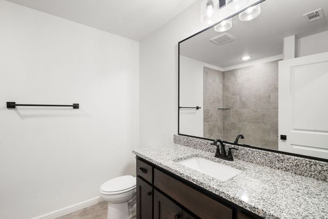 228 Yawney Drive, Lipan, TX 76462