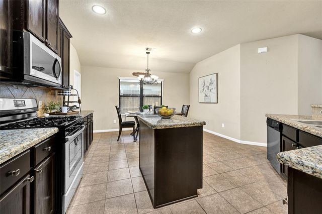 2511 Lexington Park Drive, Spring, TX 77373