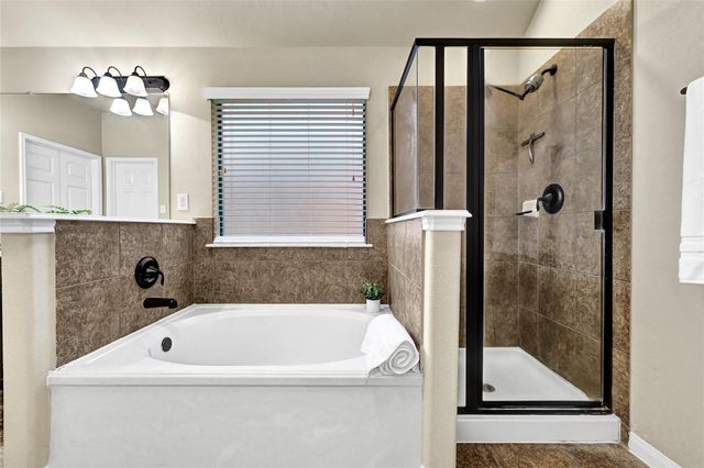 2511 Lexington Park Drive, Spring, TX 77373