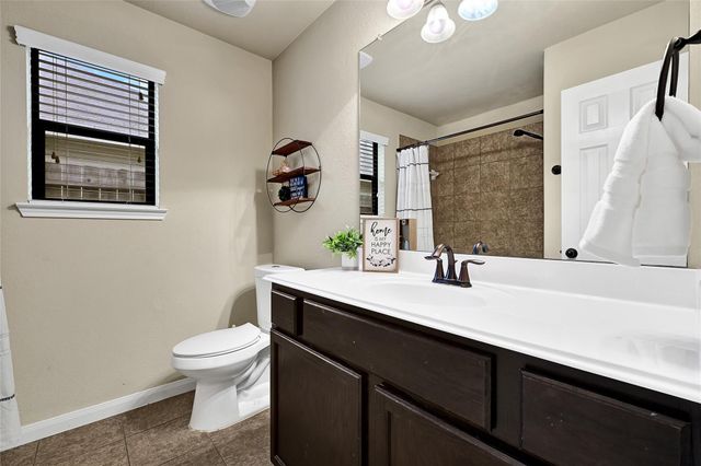 2511 Lexington Park Drive, Spring, TX 77373